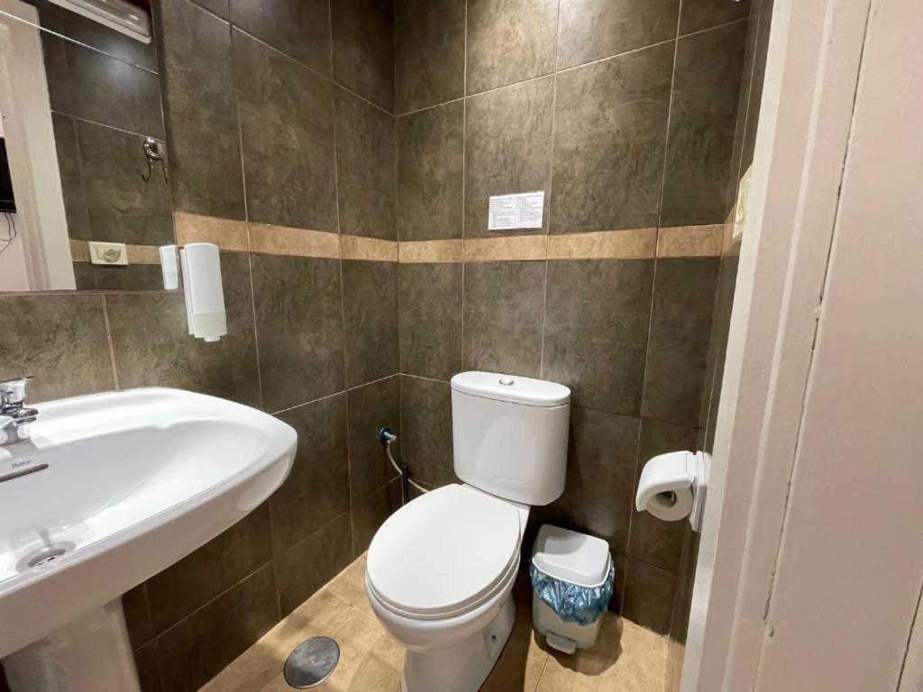 Single Room,1604194992:JPEG
